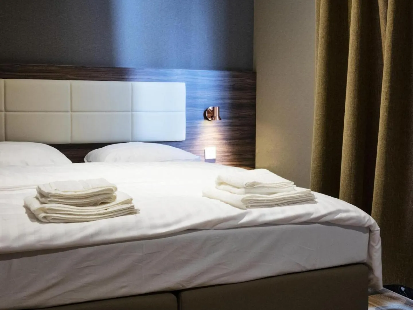 ***  The Lake Hotel Amsterdam Airport Badhoevedorp Nederland