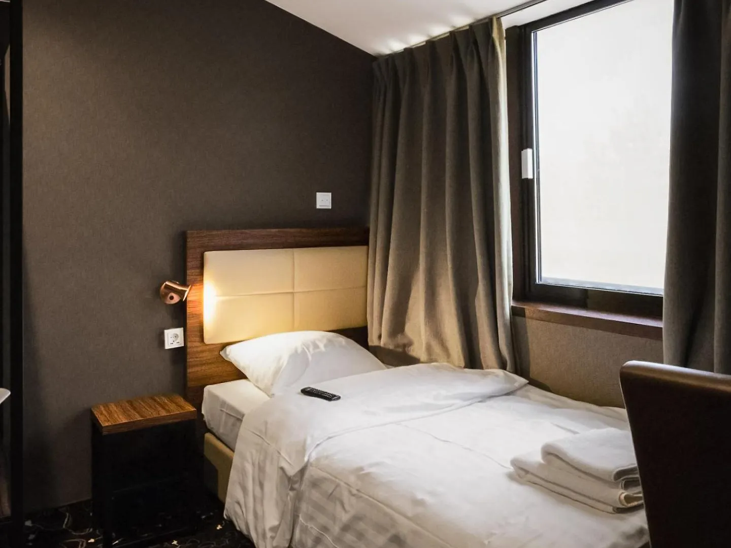 The Lake Hotel Amsterdam Airport Badhoevedorp