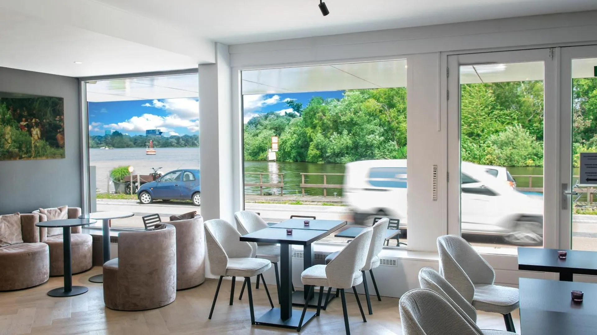 The Lake Hotel Amsterdam Airport Badhoevedorp