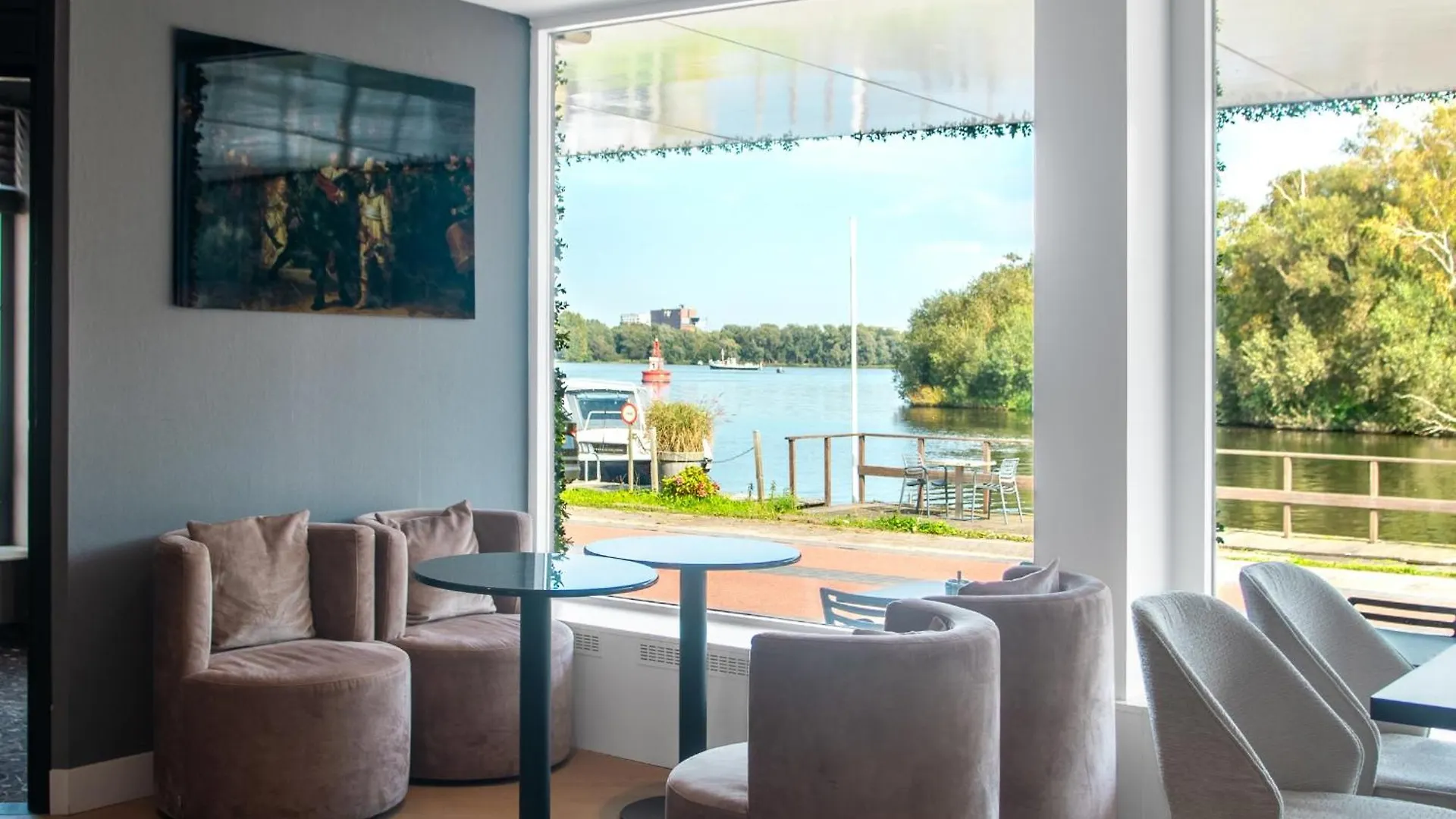 The Lake Hotel Amsterdam Airport Badhoevedorp