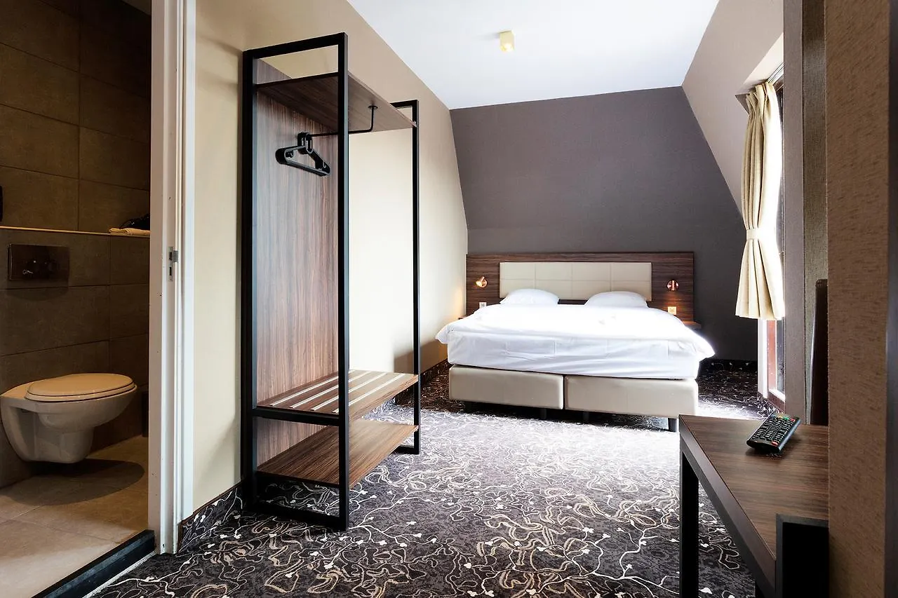 The Lake Hotel Amsterdam Airport Badhoevedorp